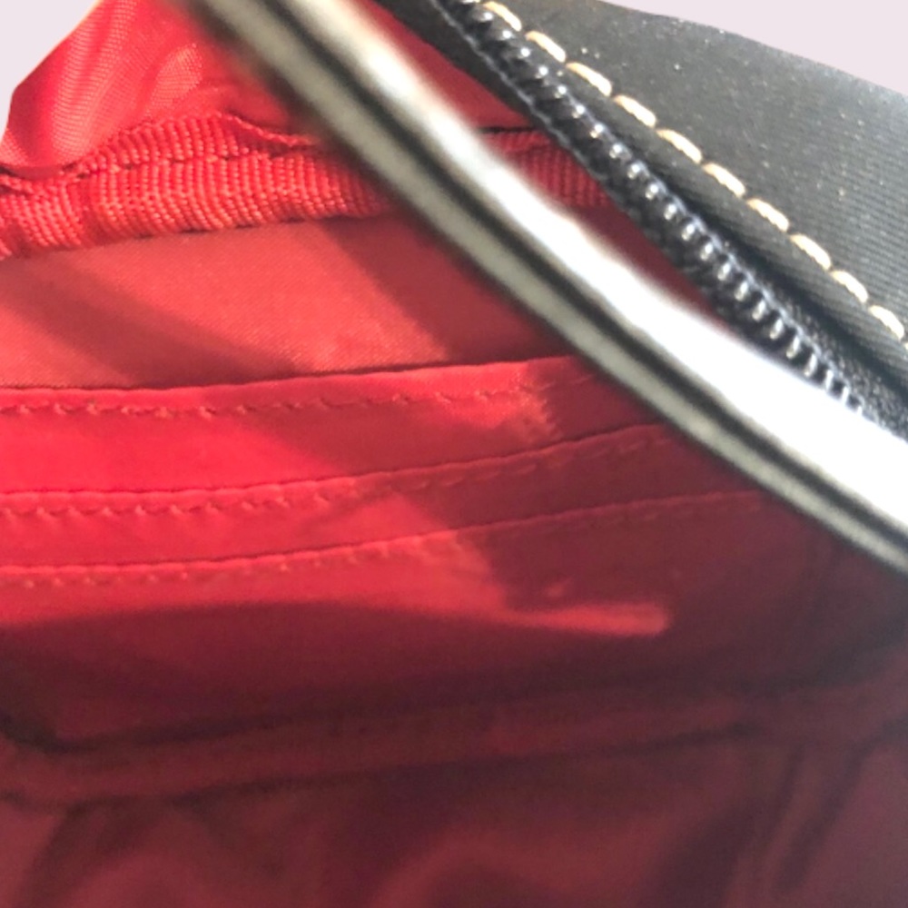 Tommy Hilfiger Black Micro/Mini Crossbody Bag - NWOT - Picture 6 of 6